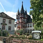 Zur Goldenen Traube * Ruedesheim am Rhein