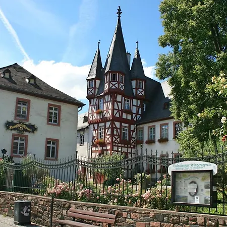 Zur Goldenen Traube * Ruedesheim am Rhein