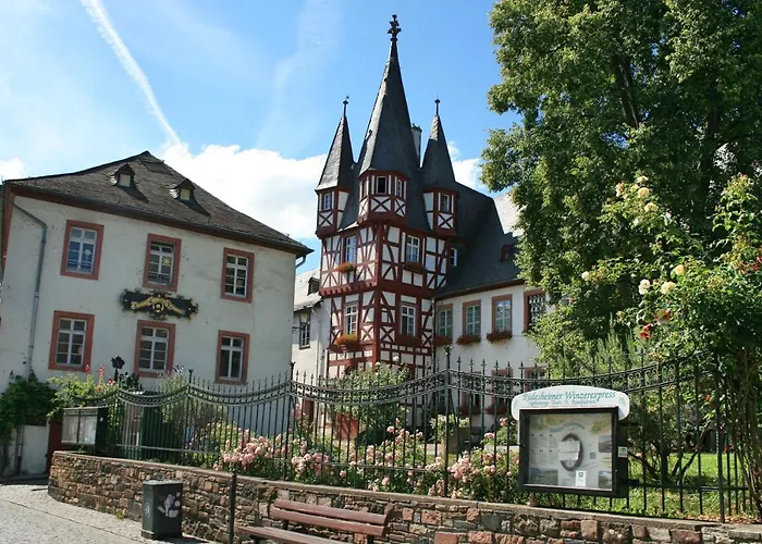 Zur Goldenen Traube * Ruedesheim am Rhein